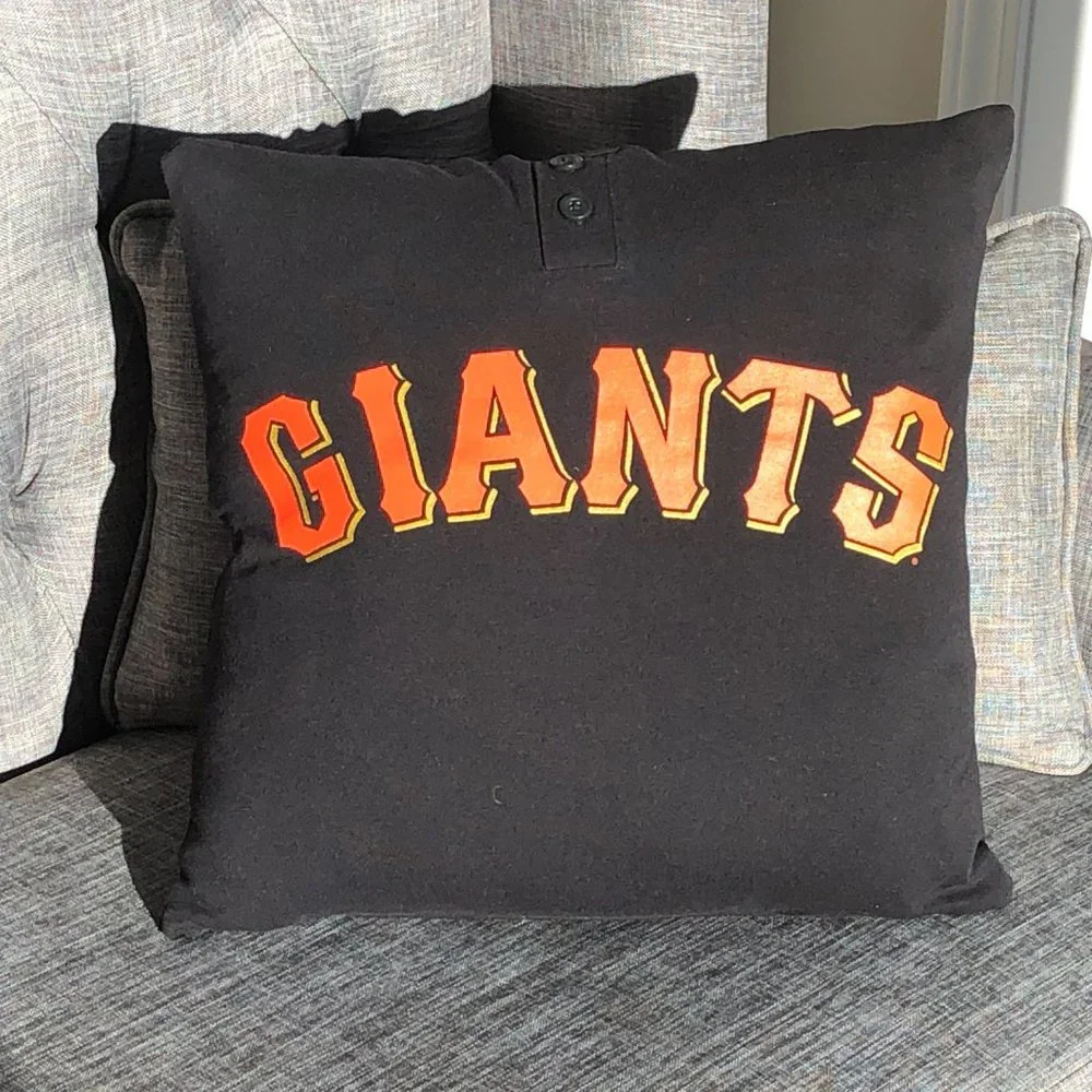 San Francisco Giants MLB Baseball Handmade T shirt 16 x 16 Throw pillow cover